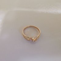 Златен пръстен с циркони 2.02гр, снимка 4 - Пръстени - 38755972