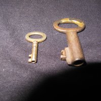 колекционерски стари  ключета, снимка 11 - Колекции - 35811572