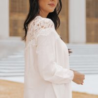 Дамска елегантна блуза с дълъг ръкав в бяло, снимка 3 - Блузи с дълъг ръкав и пуловери - 40523614