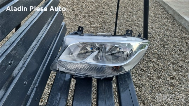 Ляв фар Mercedes Sprinter E-Sprinter халогенен фейслифт година 2019 - 2025 код A9109060200, снимка 1