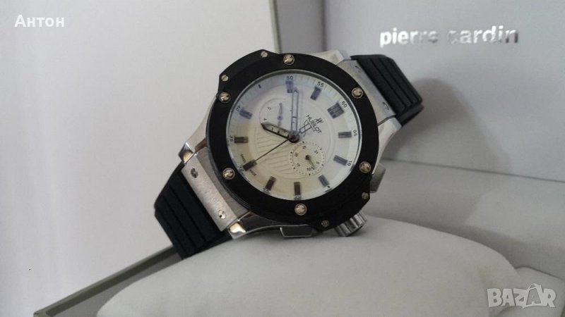 Продавам HUBLOT Модел Часовникът е ,изработен от висококачествени материали, с напълно функциониращи, снимка 1
