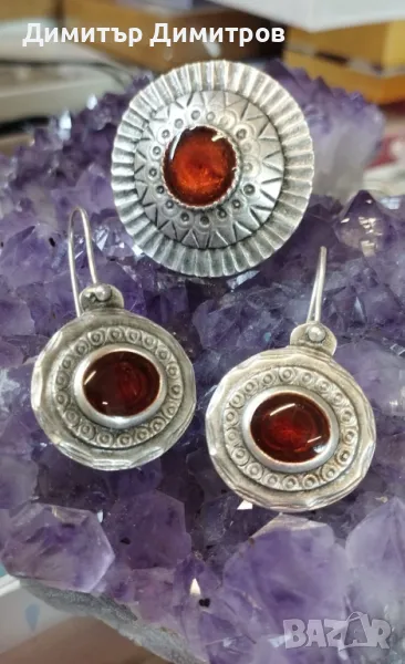 Дамски комплект обеци и пръстен със смола в цвят карнеол. Идея за подарък за жена., снимка 1