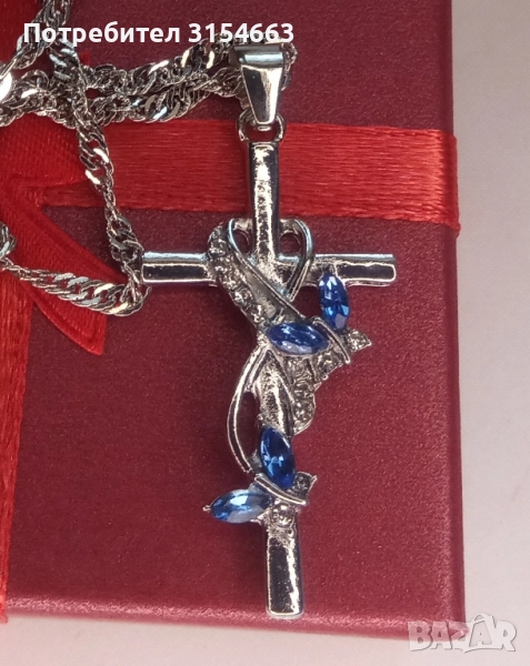 Дамско колие с кръст , снимка 1