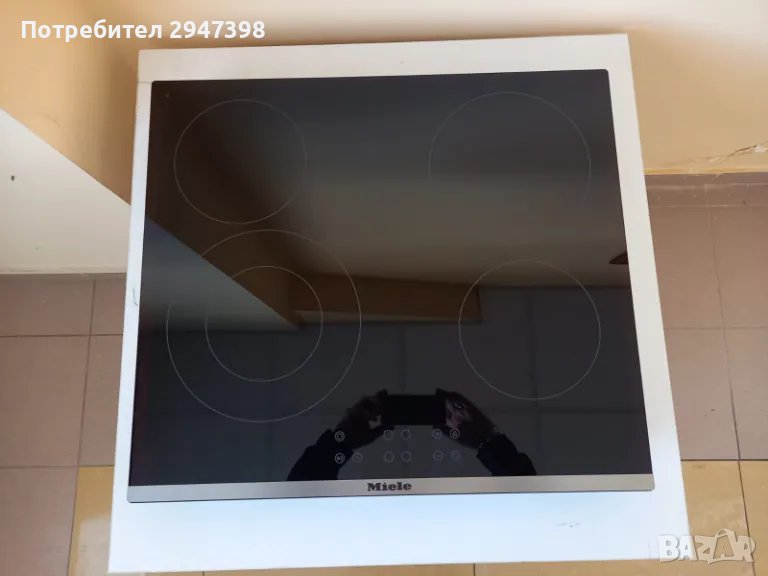 Керамичен плот Миеле /Miele/ с 4 зони, снимка 1