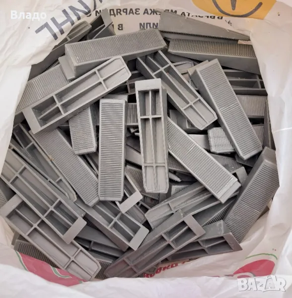 Клинове за редене/ нивелиране на плочки , снимка 1