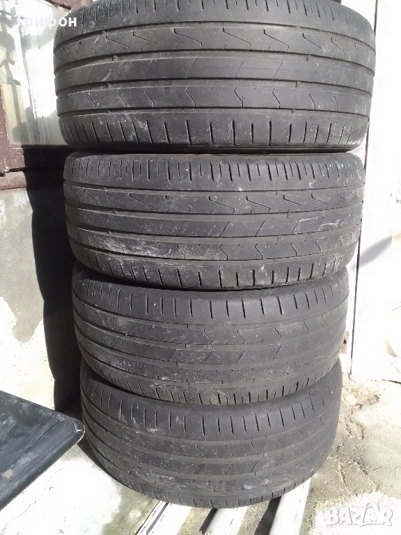 Гуми 235/45/18, снимка 1