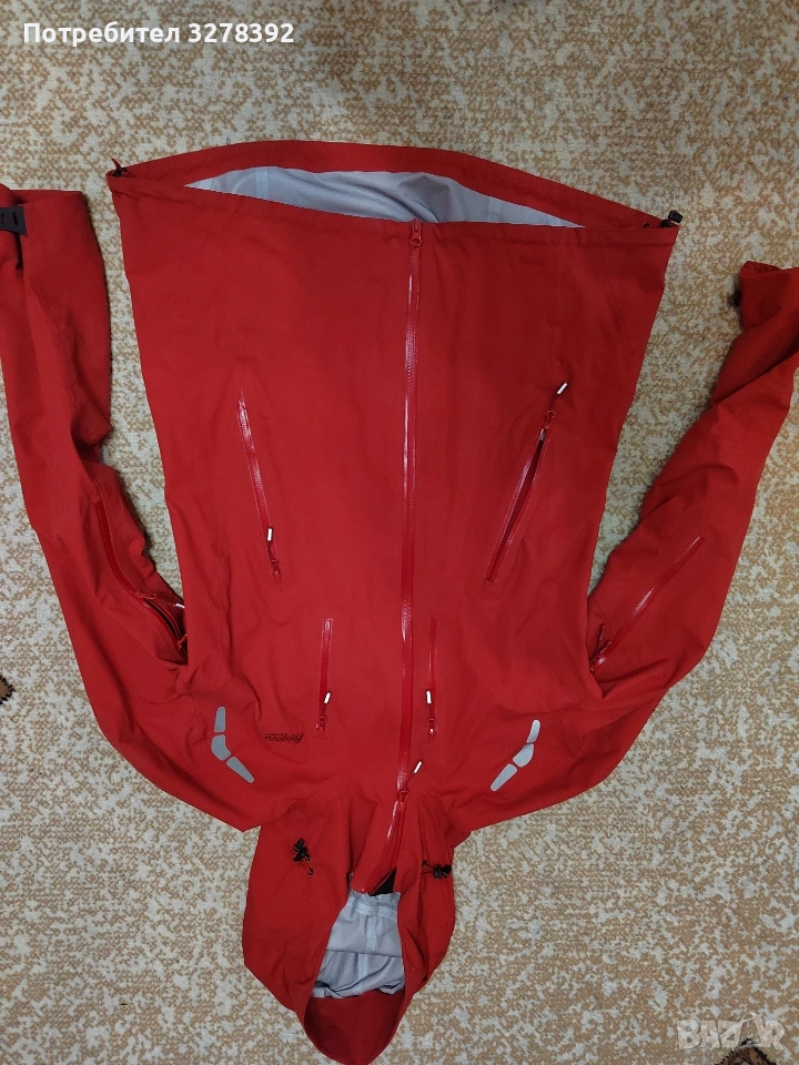 продавам яке мембрана Bergans, размер L, снимка 1