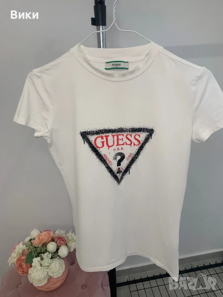 Тениска Guess, размер М, подходяща и за S, снимка 1