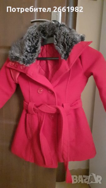 Кокетно червено палтенце за малка госпожица, снимка 1