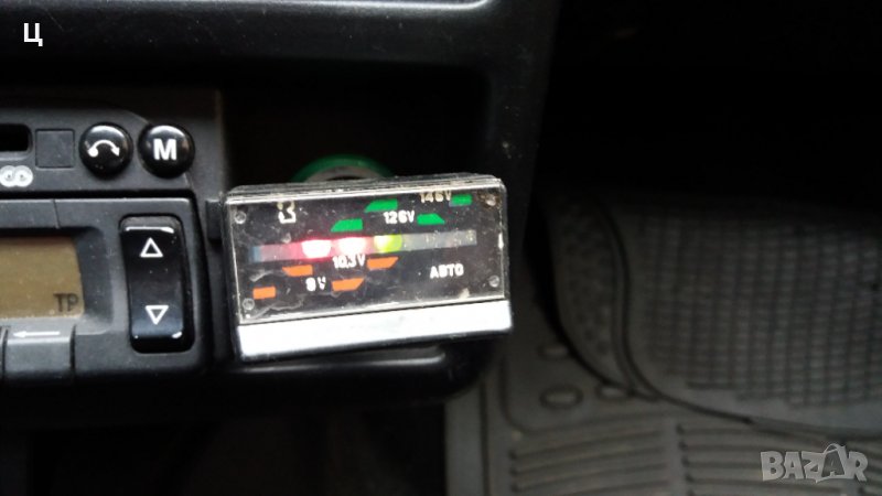 Ретро авто уред за измерване елзаряд, снимка 1
