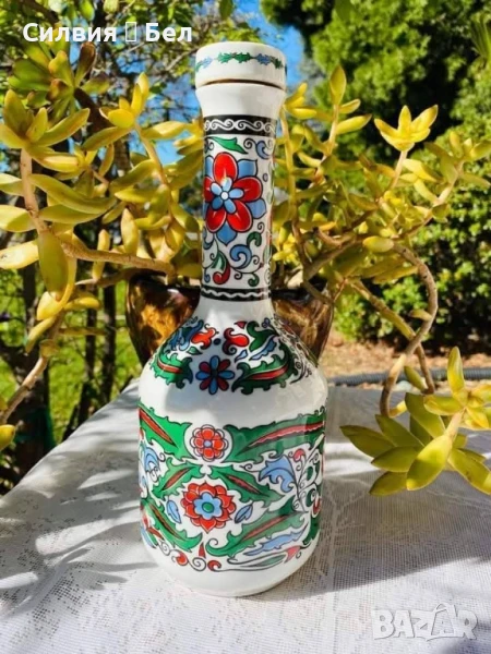 Порцеланова празна бутилка , снимка 1