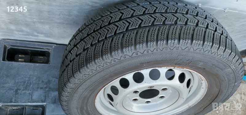 235/65R16C-№35, снимка 1