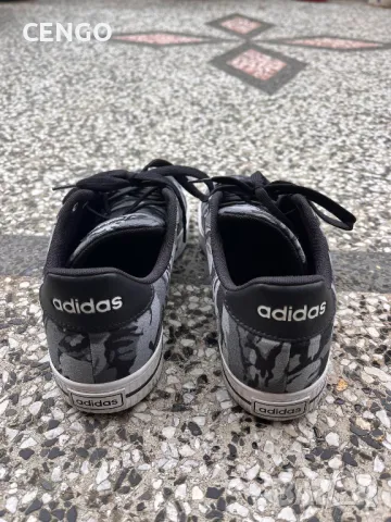 Мъжки обувки Adidas, снимка 5 - Маратонки - 49779169