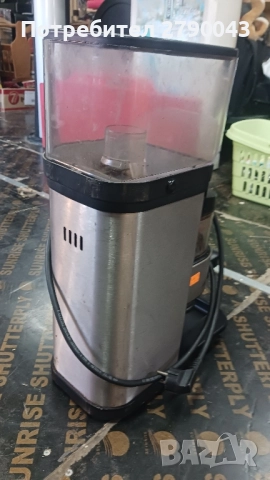 професионална кафемелачка , снимка 2 - Кафе машини - 52403898