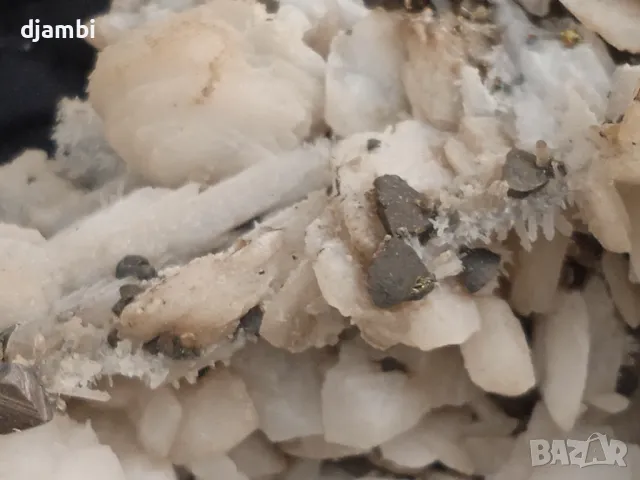 №197,Калцит,Кристали,Минерали,Родопи,, снимка 7 - Декорация за дома - 48831508