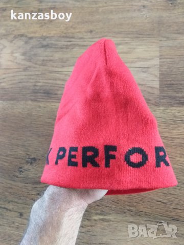 Peak Performance PP HAT - Season 2019 - страхотна зимна шапка НОВА, снимка 7 - Шапки - 34686555
