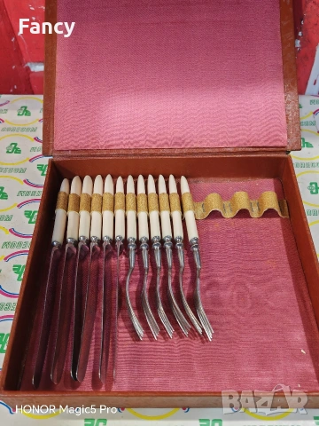 Комплект руски прибори за хранене