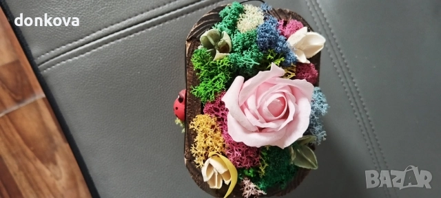 декорации ръчно изработени от жив скандинавски мъх и сапунени рози., снимка 8 - Декорация за дома - 52206003