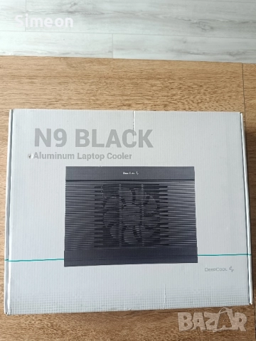 Геймърска охлаждаща подложка Deepcool N9 