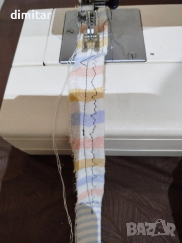 Битова шевна машина GRIZNEE EXCELLENT 727, снимка 5 - Шевни машини - 52813966