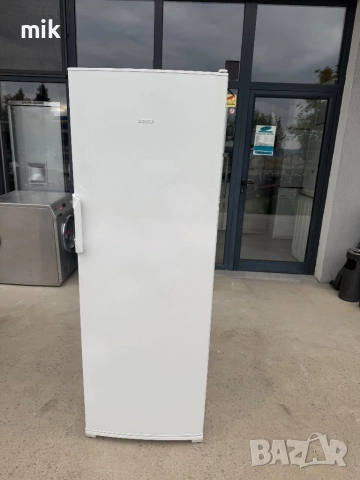 Хладилник - Охладител Bosch 170см , снимка 9 - Хладилници - 52053244