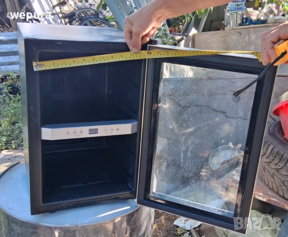 Малък хладилник къмпинг каравана и хладилна витрина, снимка 6 - Къмпинг мебели - 50889461