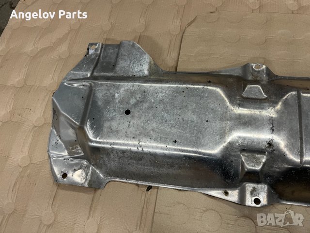 Предпазните ламарини над генерацията за BMW E30, снимка 6 - Части - 43639777