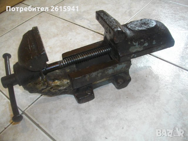 СТАРО КАЧЕСТВО БЪЛГАРСКО СОЦ ШЛОСЕРСКО МЕНГЕМЕ 11 см Захват/8,5кг Отлично, снимка 1