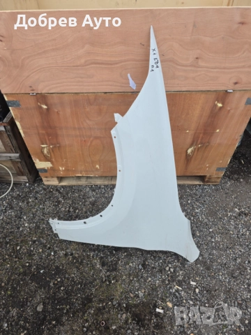 Ляв калник за BMW X1 E84 - Бял  