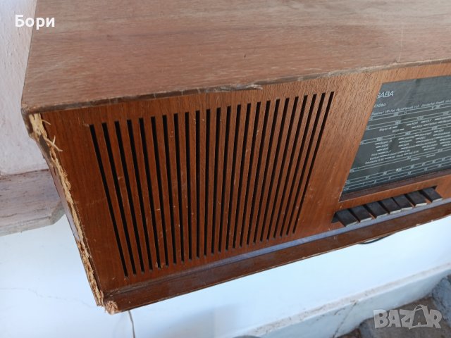 SABA Lindau / 1966г Радио, снимка 7 - Радиокасетофони, транзистори - 43468653