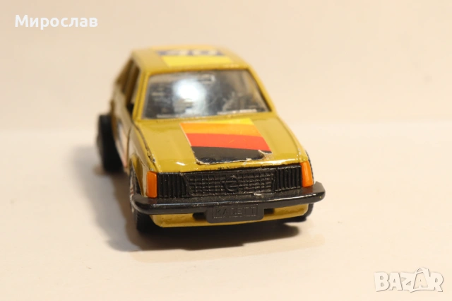1:43??? OPEL KADETT КОЛИЧКА МОДЕЛ, снимка 4 - Колекции - 53378640