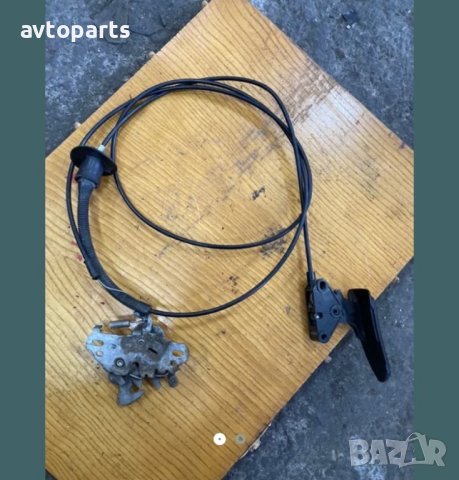 Citroen C5 2011година жило преден капак