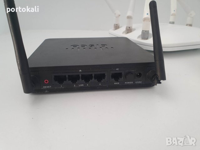 Рутер IP Bridge TP-Link Cisco Devolo Philips, снимка 16 - Рутери - 43201088