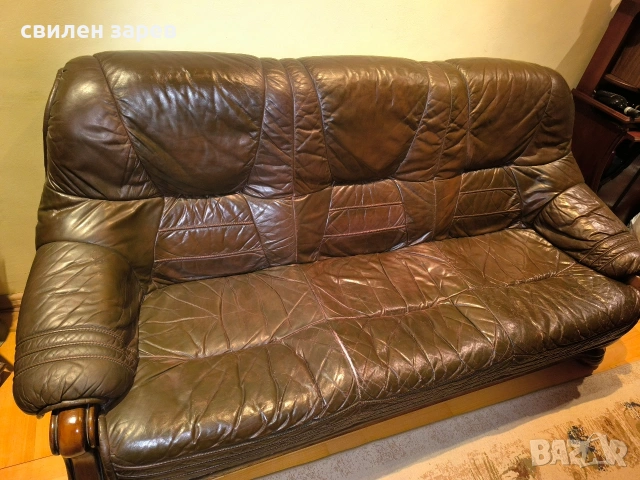 кожена гарнитура с дъбова конструкция 