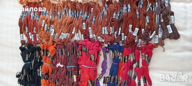 Конци за бродиране"Ljubica", Пъпетс и Ариадна-250 бр., снимка 4 - Гоблени - 43686481