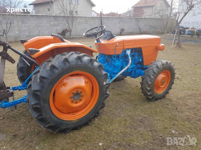 трактор , снимка 4 - Селскостопанска техника - 23539505