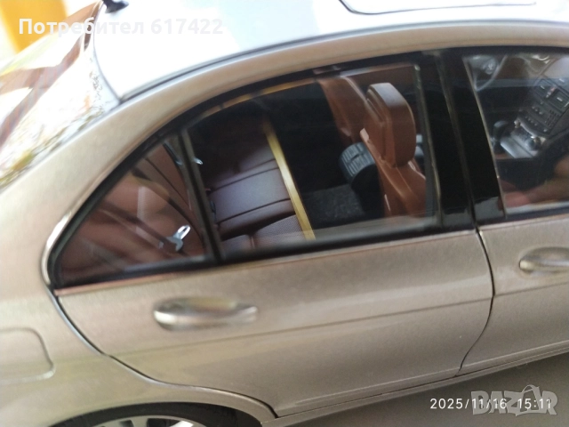 1:18 Autoart - Mercedes C-Class W204 Avantgarde, снимка 14 - Колекции - 52432712