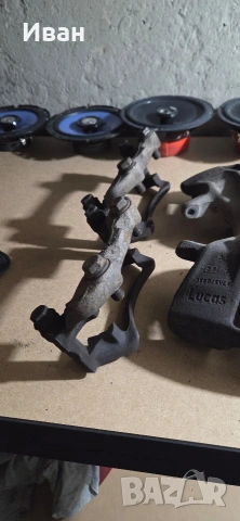 VW Golf 3 Предни тпирачни апарати със супортите, снимка 3 - Части - 53421911