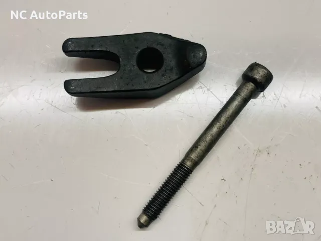 Клампа за инжектор дюза за Пежо Боксер Ситроен Релеи 2.0 дизел DW10F ЕВ-6 2018, снимка 2 - Части - 49007481