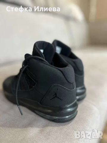 Кецове унисекс Air Jordan, снимка 2 - Кецове - 53171117