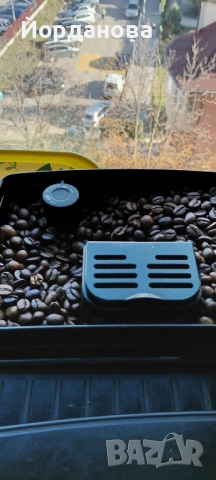 Кафе автомат Делонги, снимка 4 - Кафемашини - 52243910