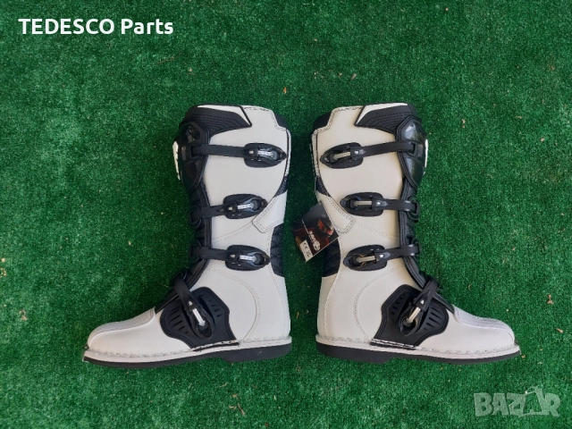 BLACK FRIDAY месец - НОВИ ботуши RAVEN - 44 номер, снимка 5 - Спортна екипировка - 51609619