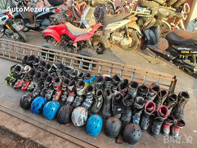 ски обувки и каски 200лв, снимка 3 - Зимни спортове - 48774931