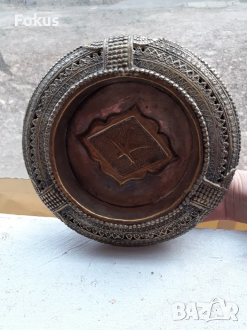 Голям стар тас, снимка 8 - Антикварни и старинни предмети - 53490451