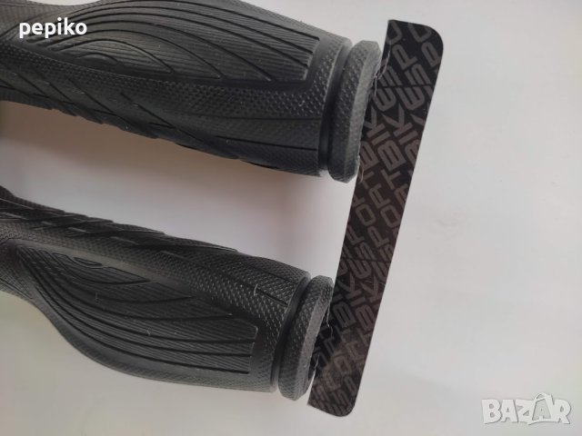 Продавам колела внос от Гемания грипове за велосипед T-ONE, снимка 2 - Части за велосипеди - 40486526