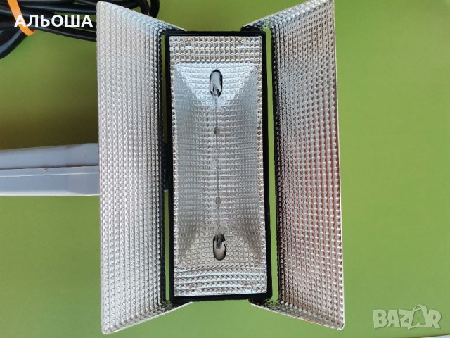 Фотографска лампа/прожектор /халоген Philips-Osram, снимка 1 - Чанти, стативи, аксесоари - 37323645