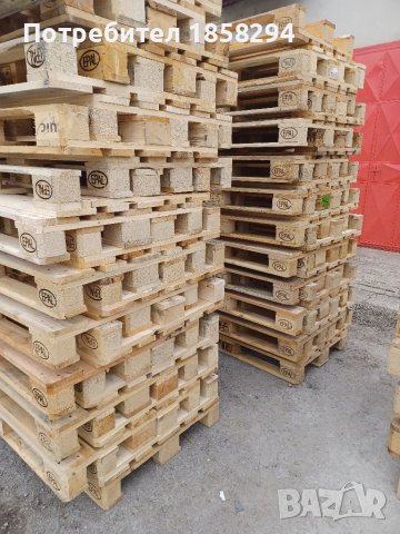 Продава европалети.