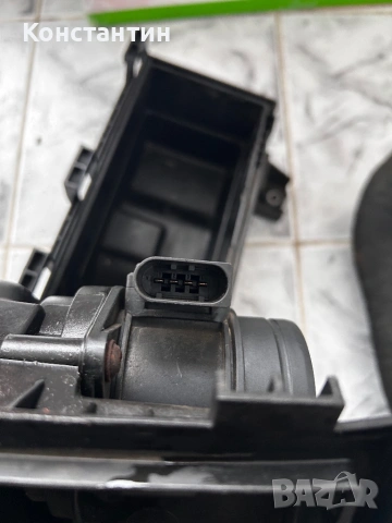 Маркучи на въздуха + дебитомер (MAF) – Mitsubishi Colt 1.5 DI-D 95 к.с., снимка 3 - Части - 53430843