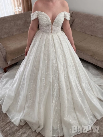 Булчинска рокля тип роял с камъни и мъниста, снимка 3 - Сватбени рокли - 50493467