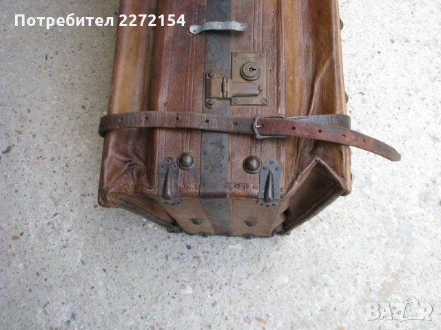 Голям стар куфар с мех-19 век, снимка 9 - Антикварни и старинни предмети - 28549836